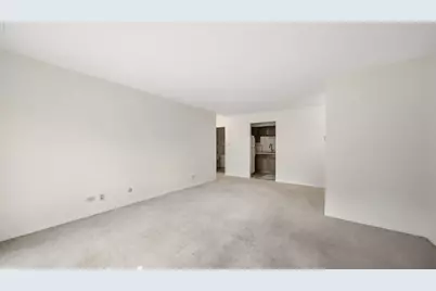 705 W Central Road #B1, Mount Prospect, IL 60056 - Photo 3