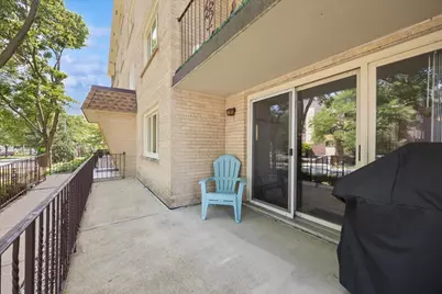 225 E Wing Street #201, Arlington Heights, IL 60004 - Photo 17