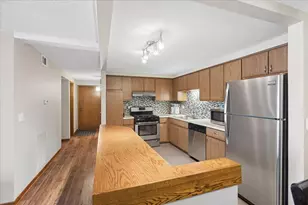 225 E Wing St, Arlington Heights, IL 60004 - Photo 7