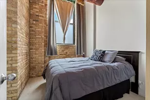 2654 W Medill Ave, Chicago, IL 60647 - Photo 11