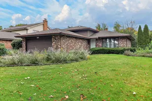 2976 Drover Ln, Darien, IL 60561 - Photo 1
