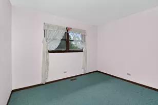 2976 Drover Ln, Darien, IL 60561 - Photo 11