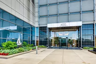600 N Lake Shore Dr, Chicago, IL 60611 - Photo 1