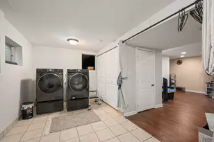 2035 N Green Bridge Ln, Hanover Park, IL 60133 - Photo 19