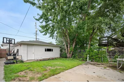 5630 S Albany Avenue, Chicago, IL 60629 - Photo 3