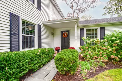 10 E Louis Avenue, Lake Forest, IL 60045 - Photo 3