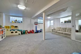 7167 N Ozanam Ave, Chicago, IL 60631 - Photo 31