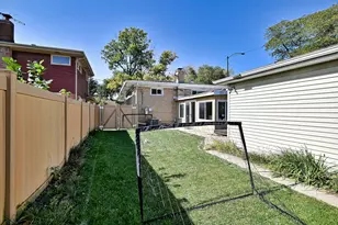 7167 N Ozanam Ave, Chicago, IL 60631 - Photo 35