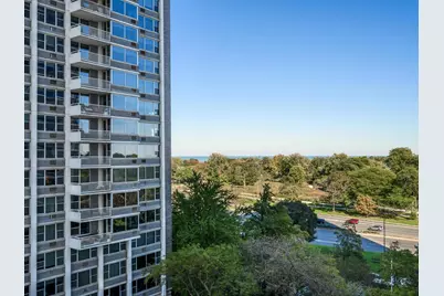 4250 N Marine Drive #911, Chicago, IL 60613 - Photo 19