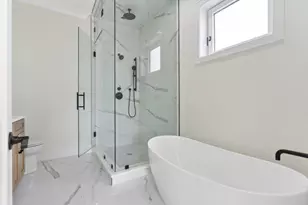 2023 W Augusta Blvd, Chicago, IL 60622 - Photo 13