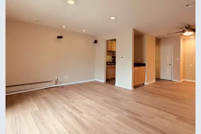 906 W Alleghany Drive #2B, Arlington Heights, IL 60004 - Photo 3