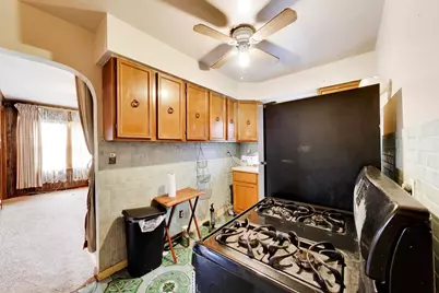 1228 W 74th Place, Chicago, IL 60636 - Photo 13