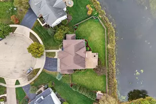 12530 Lions Chase Ct, Huntley, IL 60142 - Photo 3