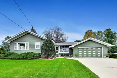 3601 W Clover Avenue, McHenry, IL 60050 - Photo 3