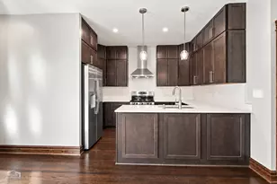 5847 N Magnolia Ave, Chicago, IL 60660 - Photo 9