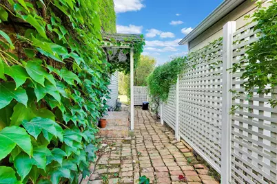 314 S Wolf Road, Des Plaines, IL 60016 - Photo 45
