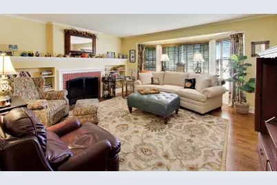 314 S Wolf Road, Des Plaines, IL 60016 - Photo 9