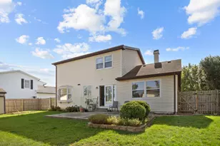 911 Wilma Ln, Elk Grove Village, IL 60007 - Photo 23