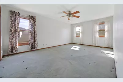 911 Wilma Lane, Elk Grove Village, IL 60007 - Photo 15