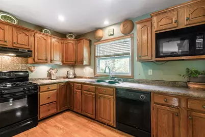 948 Cedar Drive, Burlington, WI 53105 - Photo 5