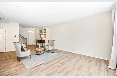 34W685 Roosevelt Avenue, Saint Charles, IL 60174 - Photo 5