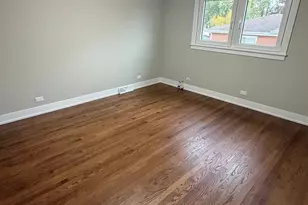 966 S Iowa Ave, Addison, IL 60101 - Photo 11