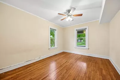 618 Sunderlin Street, Waukegan, IL 60085 - Photo 15