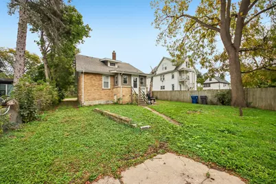618 Sunderlin Street, Waukegan, IL 60085 - Photo 39