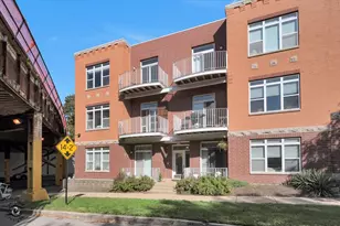 946 W Fry St, Chicago, IL 60622 - Photo 1