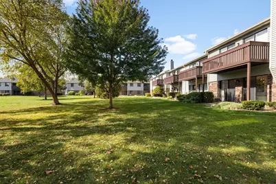 877 Cross Creek Drive #A1, Roselle, IL 60172 - Photo 17