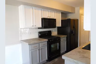 273 Butternut Lane, Streamwood, IL 60107 - Photo 7