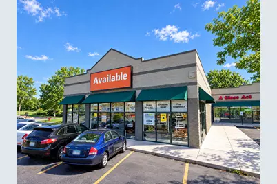 100-150 Tyler Creek Plaza, Elgin, IL 60123 - Photo 3