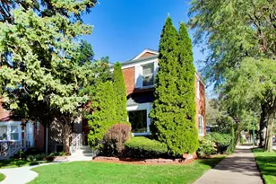 8857 S Cregier Ave, Chicago, IL 60617 - Photo 1