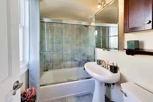 8857 S Cregier Ave, Chicago, IL 60617 - Photo 17