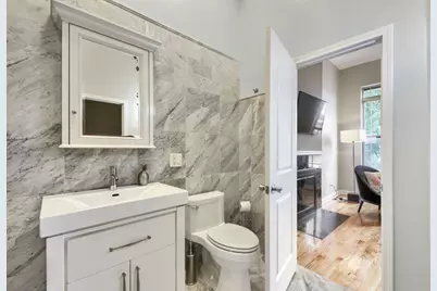 2335 W Maypole Avenue, Chicago, IL 60612 - Photo 19