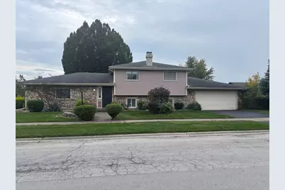 18506 Clyde Avenue, Lansing, IL 60438 - Photo 1