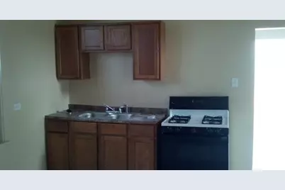 1429 S Komensky Avenue, Chicago, IL 60623 - Photo 3
