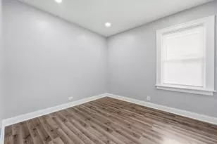 10607 S May St, Chicago, IL 60643 - Photo 13