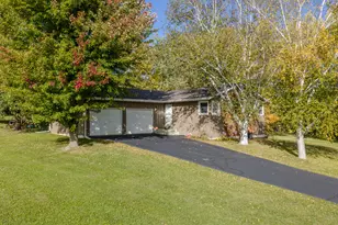 1733 Lake Summerset Rd, Davis, IL 61019 - Photo 31