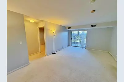 794 N Gary Avenue #102, Carol Stream, IL 60188 - Photo 3