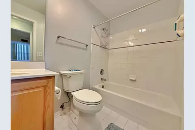 794 N Gary Avenue #102, Carol Stream, IL 60188 - Photo 13