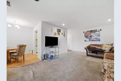 2214 Country Club Drive #25c, Woodridge, IL 60517 - Photo 3