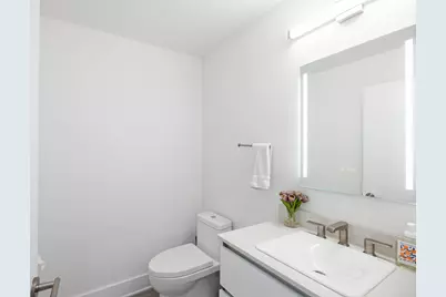 8127 Floral Avenue, Skokie, IL 60077 - Photo 5