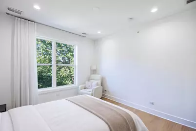 8127 Floral Avenue, Skokie, IL 60077 - Photo 23