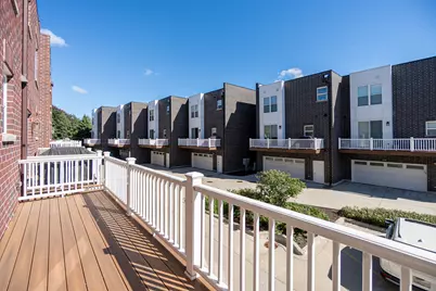 8127 Floral Avenue, Skokie, IL 60077 - Photo 25