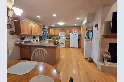 330 Kirkwood Avenue, Winthrop Harbor, IL 60096 - Photo 13