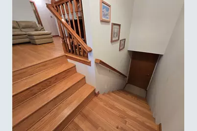 330 Kirkwood Avenue, Winthrop Harbor, IL 60096 - Photo 25
