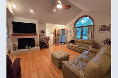 330 Kirkwood Avenue, Winthrop Harbor, IL 60096 - Photo 7
