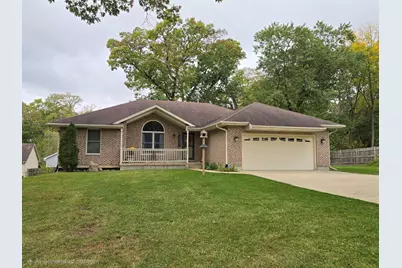330 Kirkwood Avenue, Winthrop Harbor, IL 60096 - Photo 1