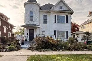 307 N Raynor Ave, Joliet, IL 60435 - Photo 1